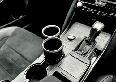 LEXUS（レクサス） IS/IS-F用ドリンクホルダーが発売となりました