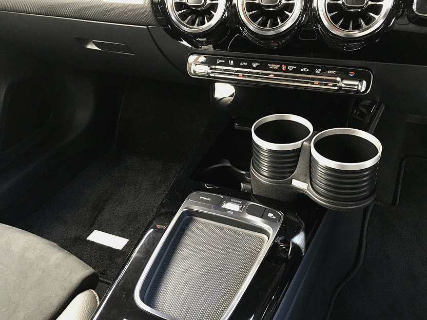 ALCABO (アルカボ) MERCEDES BENZ GLA用ドリンクホルダー